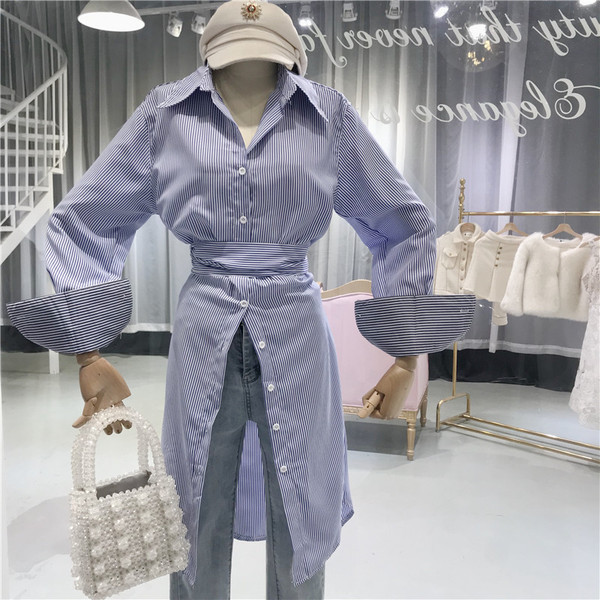 Modern női csíkos ing hosszú modell kék színben