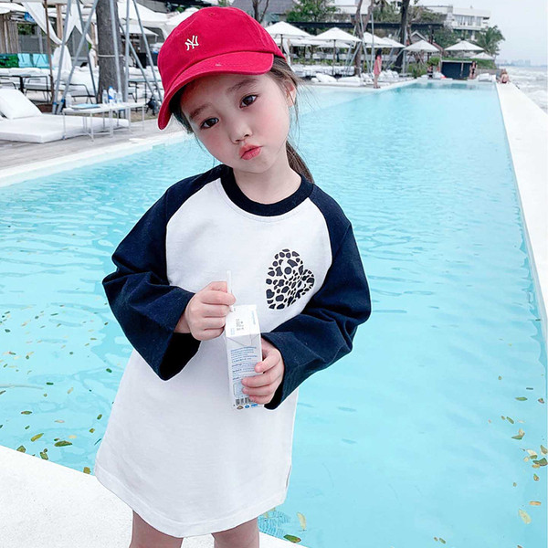 Gyermek hosszú blúz két színben, bottal