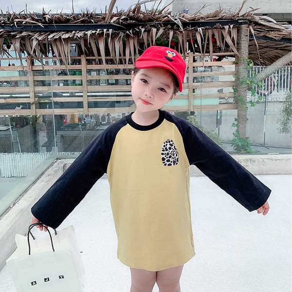 Gyermek hosszú blúz két színben, bottal