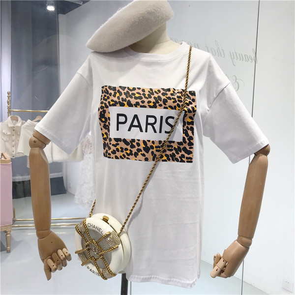 Modern női póló fehér és fekete rátéttel