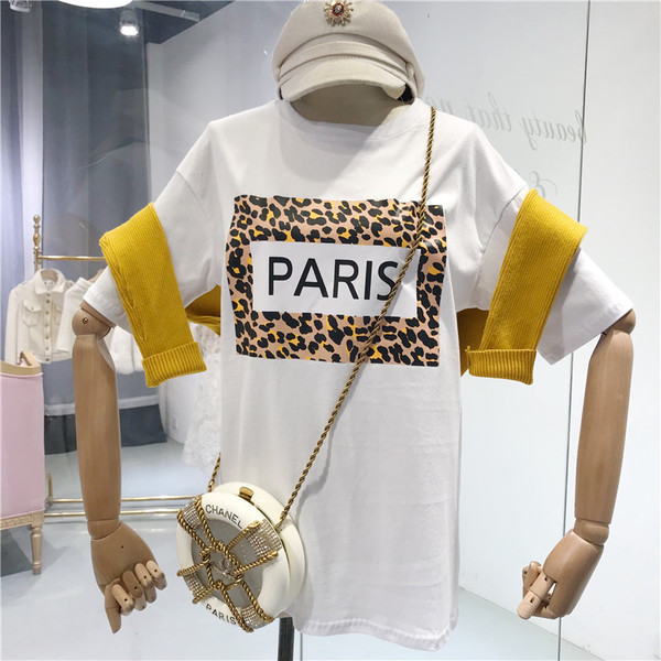 Modern női póló fehér és fekete rátéttel