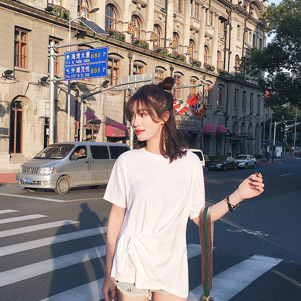 Μοντέρνα γυναικεία μπλούζα με κοντό μανίκι και δεσμούς σε διάφορα χρώματα