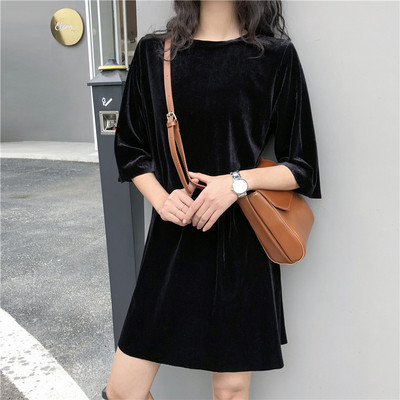 Lezser női bársonyruha 3/4 ujjal, két színben