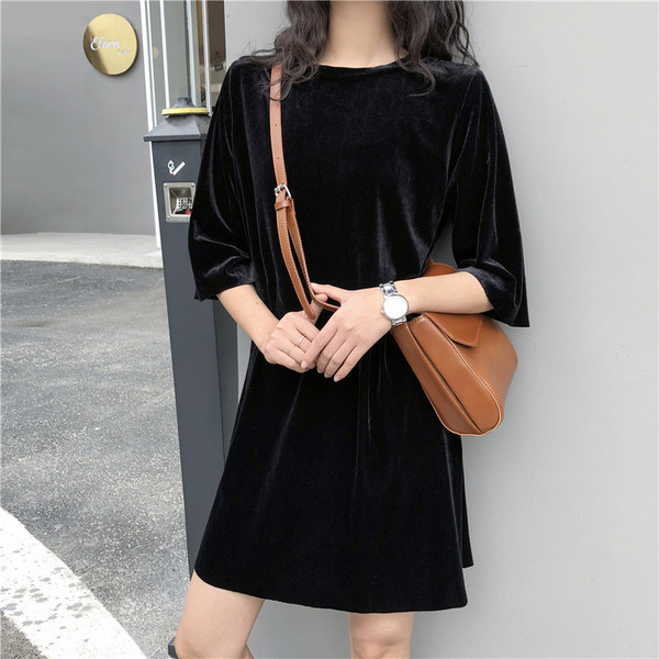 Lezser női bársonyruha 3/4 ujjal, két színben