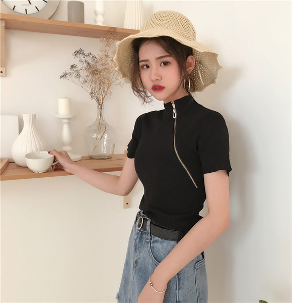 Lezser női blúz, rövid ujjal, oldalsó cipzárral, három színben