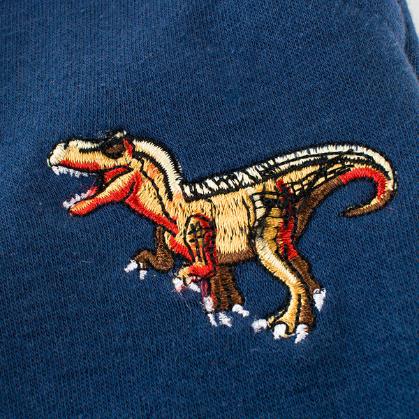 Hímzéssel ellátott alkalmi gyereknadrág fiúknak