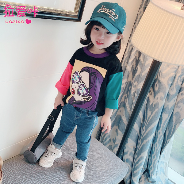 Modern, rátétes gyerekblúz lányoknak, két színben