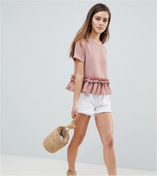 Κομψή γυναικεία μπλούζα με κοντό μανίκι σε ροζ χρώμα