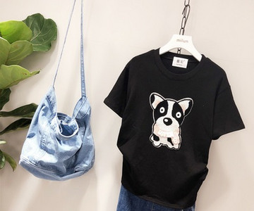 Μοντέρνα γυναικεία μπλούζα με  πούλιες σε διάφορα χρώματα