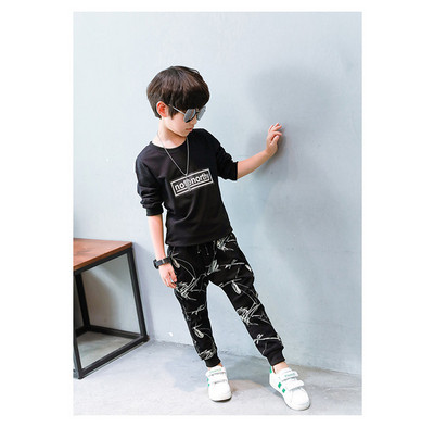 Aktuális gyerek nadrág fiúknak fekete színben