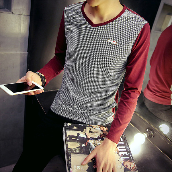 Modern férfi blúz V-nyakkal, két színben