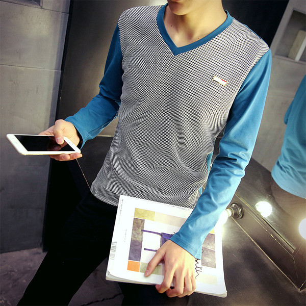 Modern férfi blúz V-nyakkal, két színben