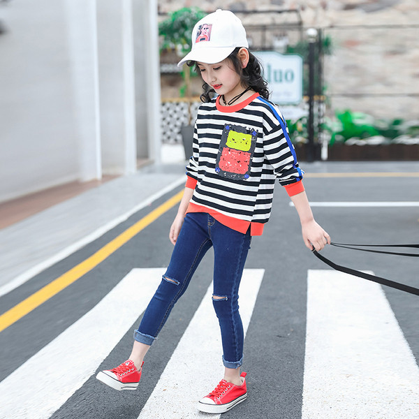 Modern, flitteres gyerekblúz lányoknak