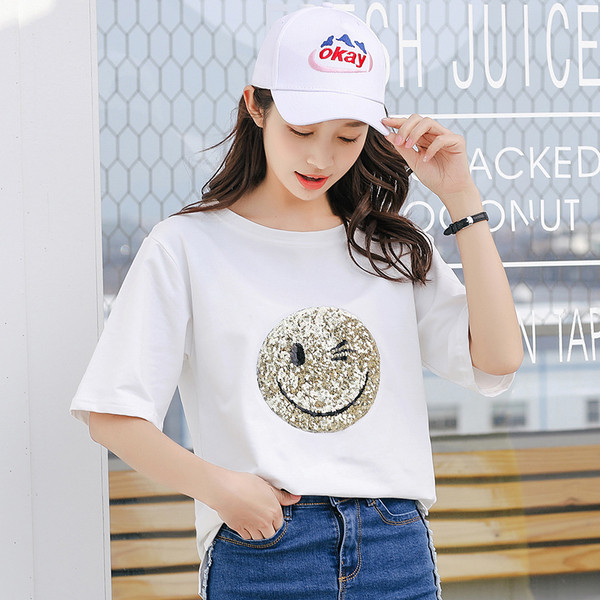 Μοντέρνα γυναικεία μπλούζα με πούλιες σε τρία χρώματα