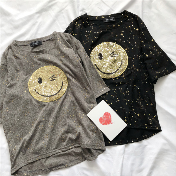 Új modellű női póló flitterekkel több színben