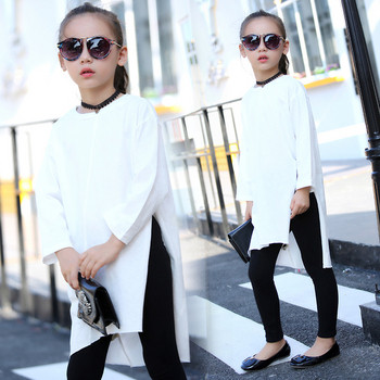 Детска блуза за момичета в бял и черен цвят 