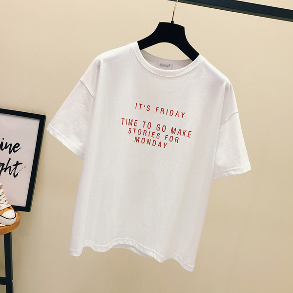 Aktuális női póló fehér és rózsaszín felirattal