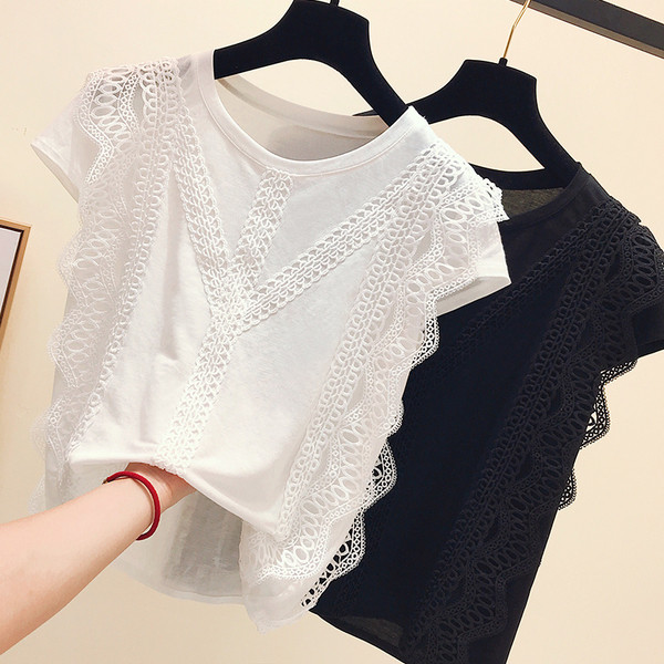 Bluză de damă elegantă cu mâneci scurte și dantelă alb-negru