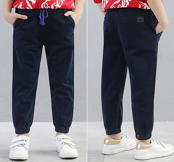 Fekete színű nyakkendős alkalmi gyereknadrág