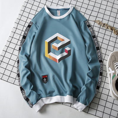 Bluză bărbătească cu aplicație și guler în formă de O în patru culori