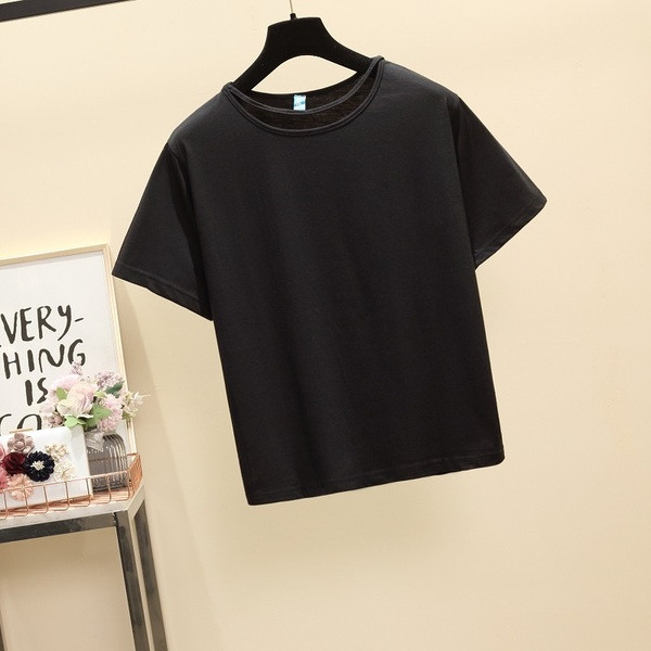 Modern női póló fekete színben, flitteres díszítéssel