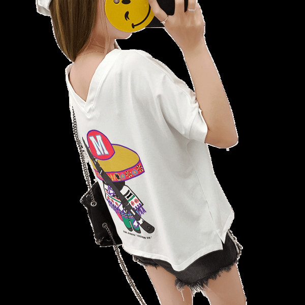 Μοντέρνα γυναικεία μπλούζα με ντεκολτέ σε σχήμα V σε δύο χρώματα