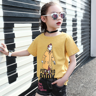 Gyermek csíkos blúz lányoknak, rövid ujjal és mintával