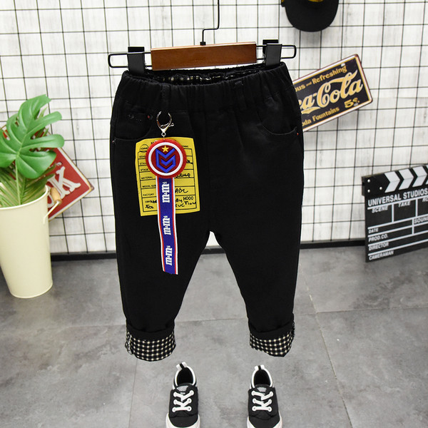 Pantaloni moderni pentru copii in doua culori pentru baieti