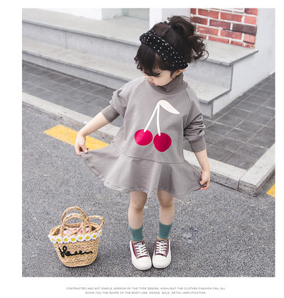 Gyermekruha két színben, rátéttel