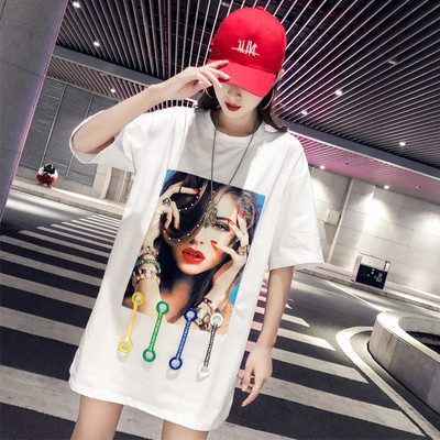 Modern női póló O-nyakú és színes rátéttel