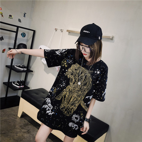 Modern női póló O-nyakú és színes rátéttel