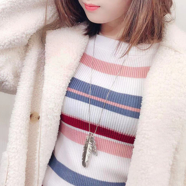 Γυναικείο κολιέ με διακοσμητικές πέτρες και μενταγιόν  φτερό