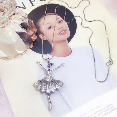 Stílusos női nyaklánc díszkövekkel, két színben