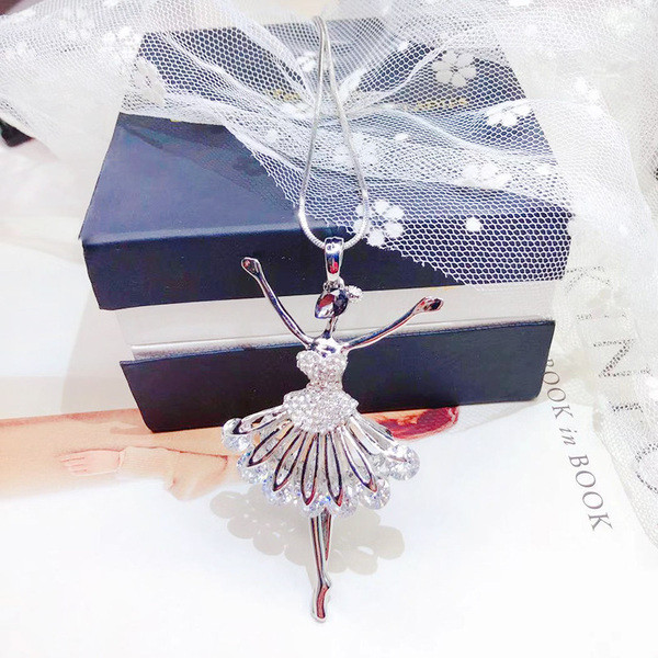 Stílusos női nyaklánc díszkövekkel, két színben