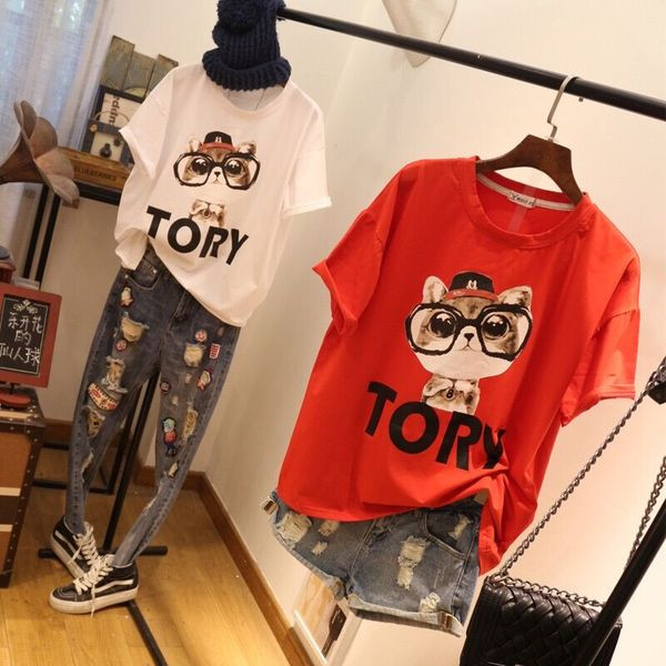 Καθημερινό  γυναικείο t-shirt με πολύχρωμη εφαρμογή σε διάφορα χρώματα