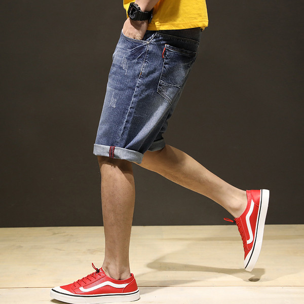 Ανδρικά μοντέρνα short jeans