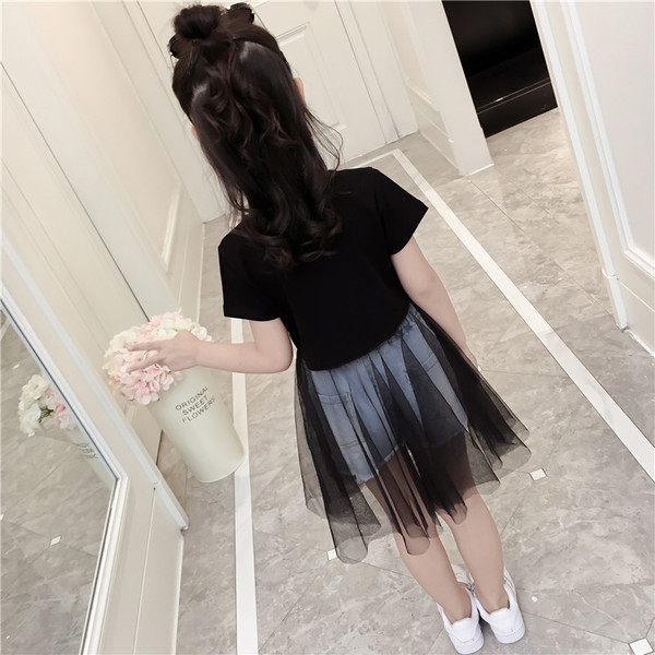 Modern gyerekruha lányoknak fekete tüllvel