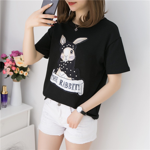 Aktuális női póló színfelvitellel két modellben és többféle színben