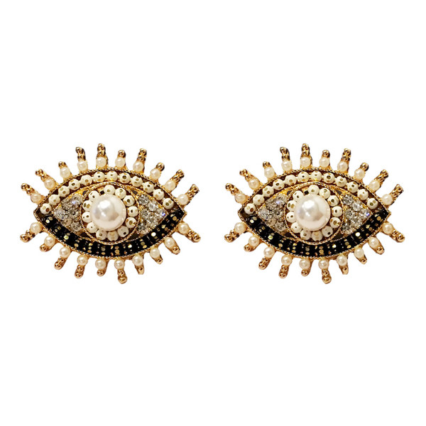 Modern női fülbevaló díszítő kövekkel és gyöngyökkel - két színben