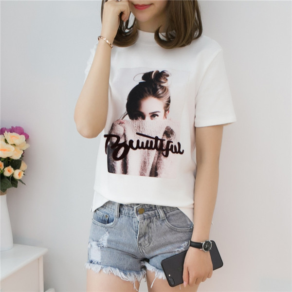 Γυναικέια  μπλούζα με έγχρωμο κέντημα και επιγραφή σε μαύρο, λευκό και καφέ χρώμα