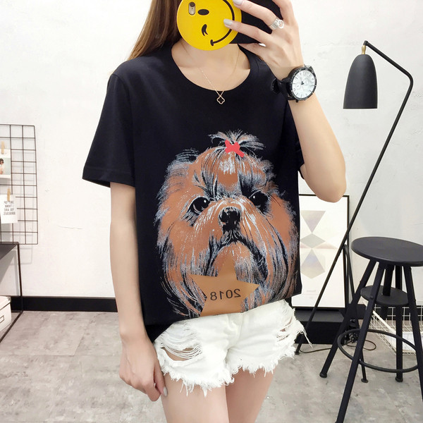 Modern női póló fekete színű rátéttel