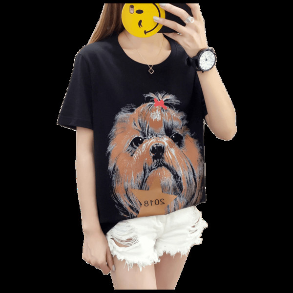 Modern női póló fekete színű rátéttel