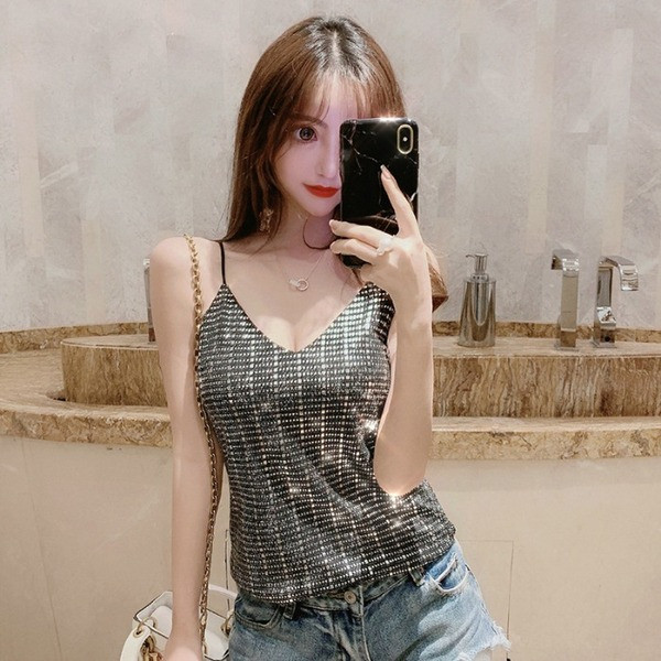 Fényes női felső, vékony pántokkal, fehér és fekete színben
