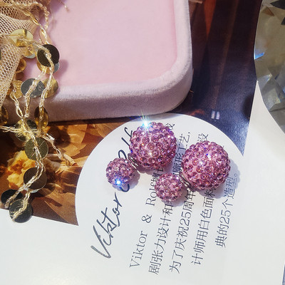 Modern női fülbevaló kövekkel, két színben