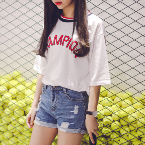 Καθημερινή γυναικεία μπλούζα σε πράσινο και λευκό χρώμα