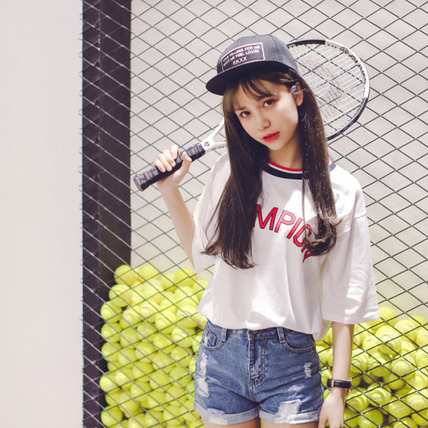 Καθημερινή γυναικεία μπλούζα σε πράσινο και λευκό χρώμα