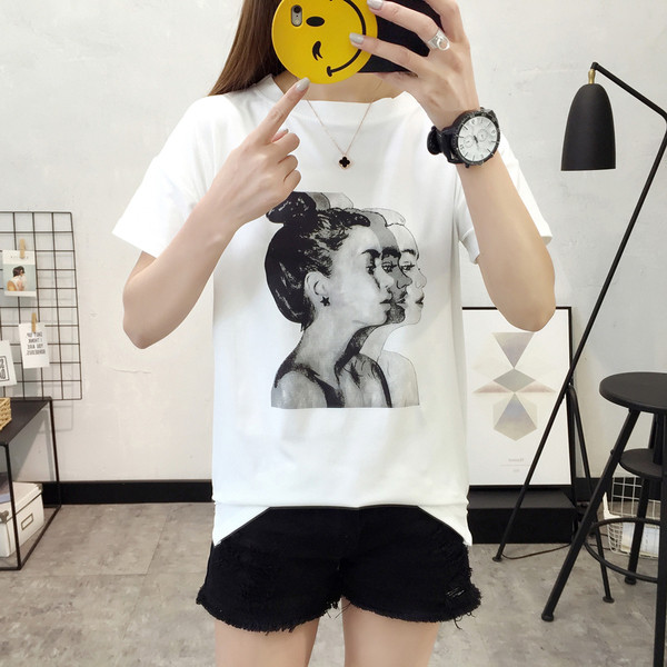 Γυναικεία μπλούζα με άσπρο και μαύρο χρώμα