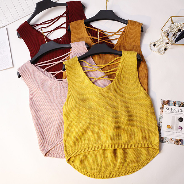 Új modell női felső, széles pántokkal és megkötőkkel, több színben