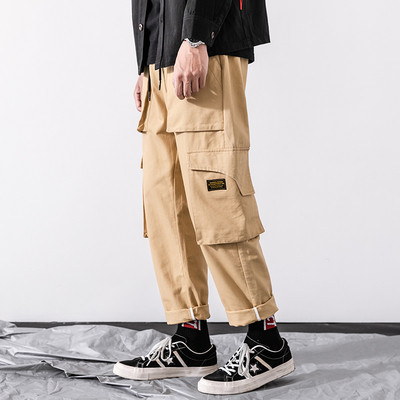 Pantaloni casual barbatesti cu buzunare in patru culori