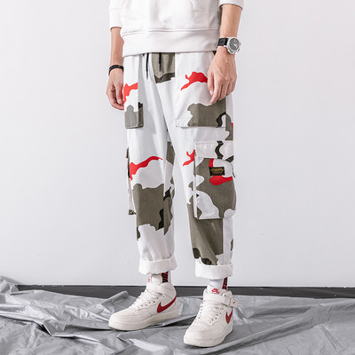 Pantaloni casual barbatesti cu buzunare in patru culori